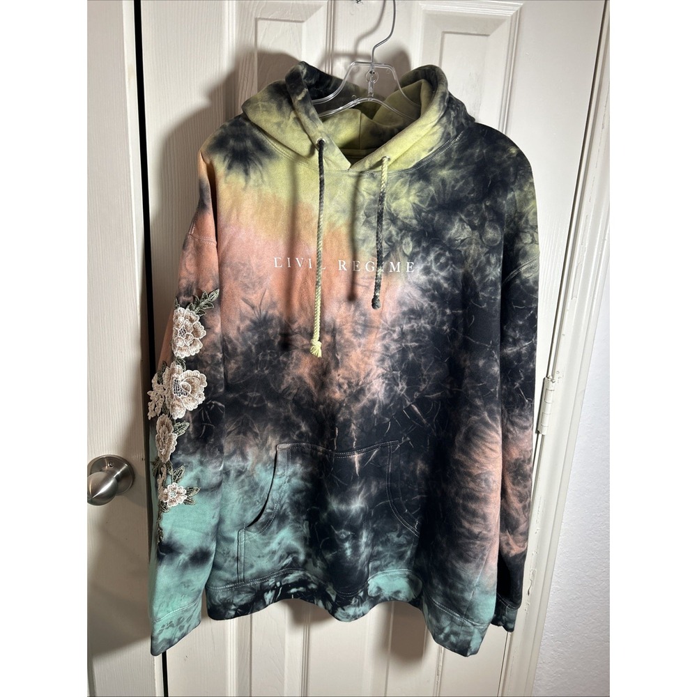 Civil Regime Marble Collection Green Tie-Dye Floral Embroidered Hoodie L
